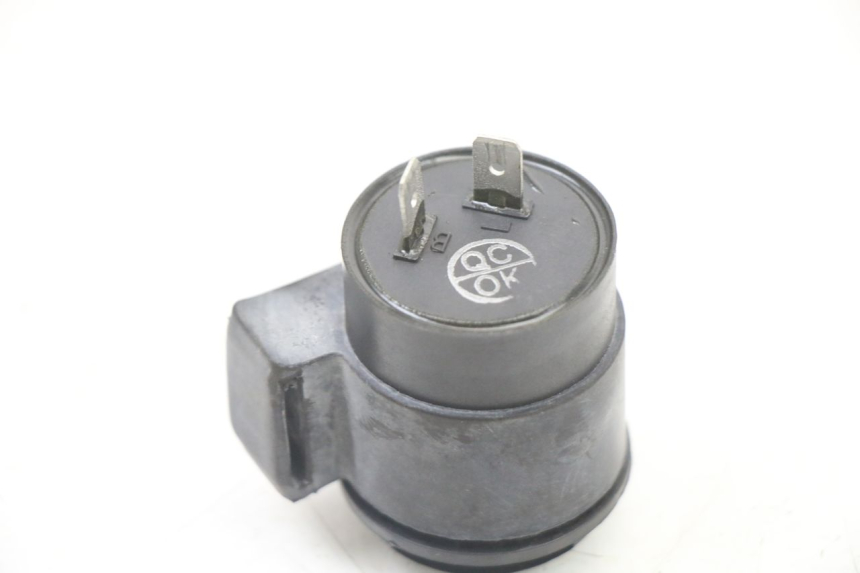 photo de PRZEKAŹNIK KIERUNKOWSKAZU SYM ORBIT 2 4T 50 (2008 - 2017) - Zoom stanu zużycia