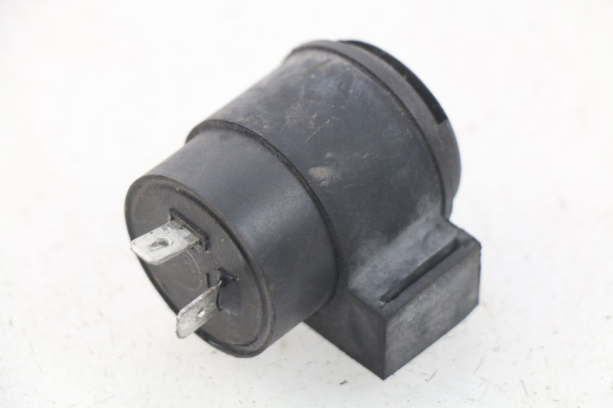 photo de PRZERYWACZ KIERUNKOWSKAZÓW SYM SYMPHONY 50 (2009 - 2015) - Zoom stanu zużycia