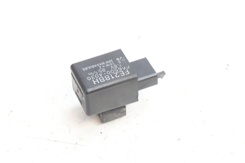 photo de PRZEKAŹNIK KIERUNKOWSKAZU YAMAHA TDM ABS 900 (2002 - 2014) - Szczegół części