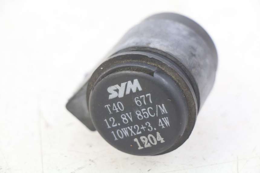 photo de PRZEKAŹNIK KIERUNKOWSKAZU PEUGEOT TWEET 4T 50 (2010 - 2014) - Szczegół części