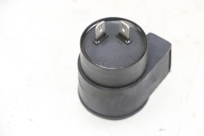 photo de PRZERYWACZ KIERUNKOWSKAZÓW PEUGEOT TWEET PRO EFI 4T 50 (2021 - 2022) - Inny kąt widzenia