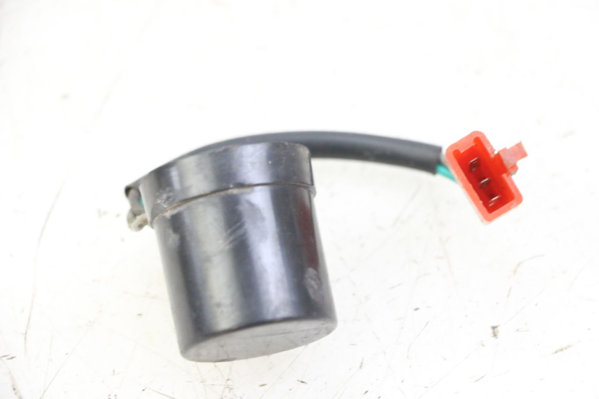 photo de PRZERYWACZ KIERUNKOWSKAZÓW UNIVERSAL BIKE ZN50QT-11B 50 (2018 - 2021) - Inny kąt widzenia