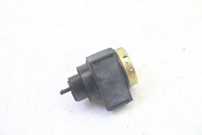 photo de PRZERYWACZ KIERUNKOWSKAZÓW DAELIM VJ ROADWIN FI 125 (2008 - 2017) - Zoom stanu zużycia