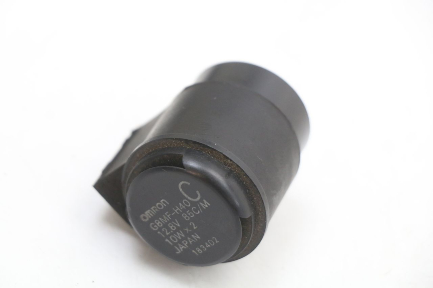 photo de PRZEKAŹNIK KIERUNKOWSKAZU HONDA WALLAROO DX 50 (1993 - 1996) - Inny kąt widzenia