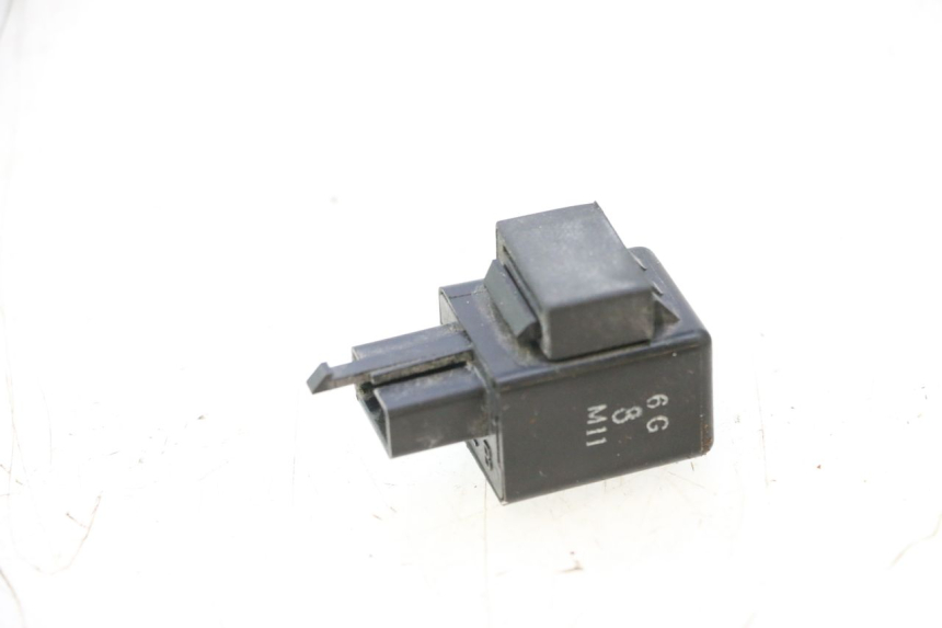 photo de CENTRALA KIERUNKOWSKAZÓW YAMAHA XP T-MAX ABS 500 (2005 - 2005) - Szczegół części