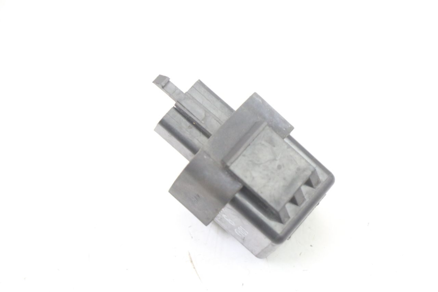 photo de PRZEKAŹNIK KIERUNKOWSKAZU YAMAHA FZS FAZER 600 (2001 - 2003) - Zoom stanu zużycia