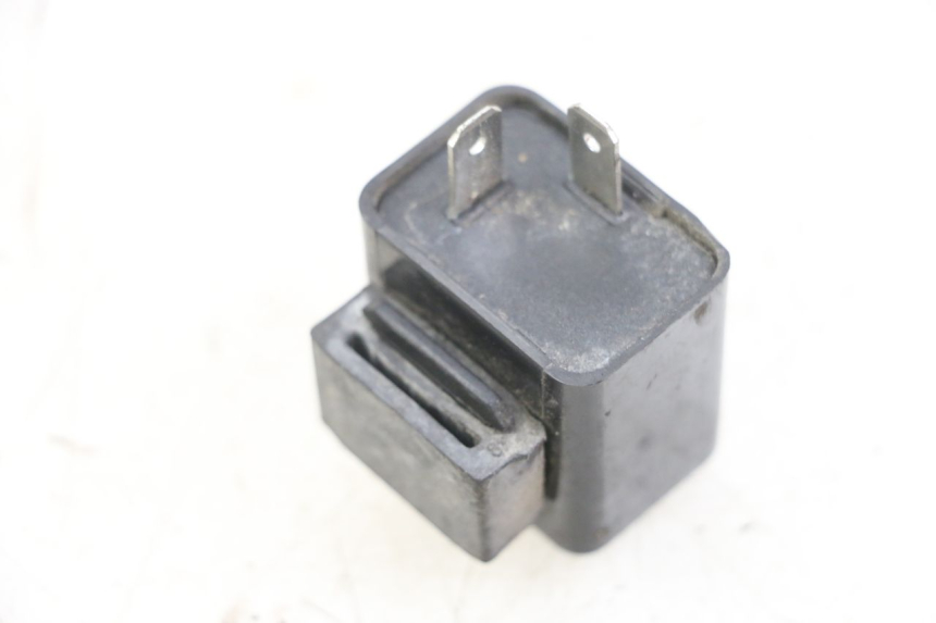 photo de PRZEKAŹNIK KIERUNKOWSKAZU YAMAHA NEO'S NEOS 2T EASY 50 (2013 - 2016) - Zoom stanu zużycia