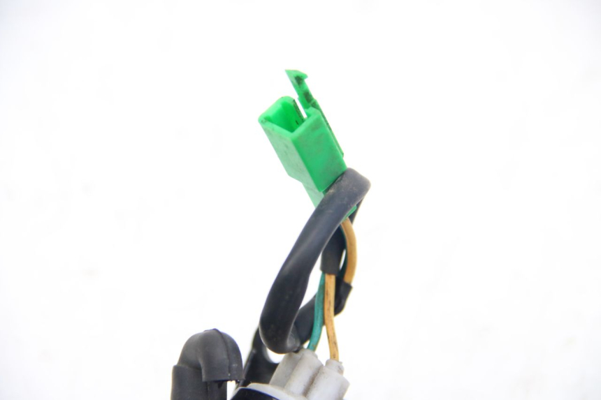 photo de KIERUNKOWSKAZ TYLNY ECCITY ARTELEC 670 1 (2013 - 2017) - Zbliżenie komponentów