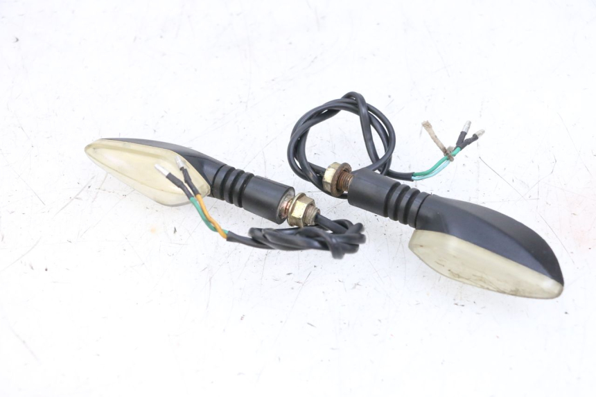 photo de KIERUNKOWSKAZ TYLNY MAG POWER BOMBERS 4T 50 (2016 - 2026) - Widok główny