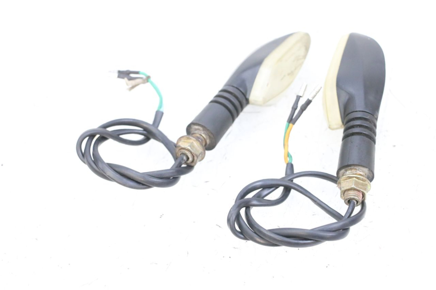 photo de KIERUNKOWSKAZ TYLNY MAG POWER BOMBERS 4T 50 (2016 - 2026) - Inny kąt widzenia