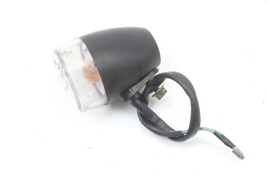 photo de PRAWY TYLNY KIERUNKOWSKAZ KYMCO AGILITY FR 2T 50 (2012 - 2017) - Zoom stanu zużycia