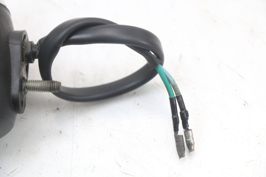 photo de PRAWY TYLNY KIERUNKOWSKAZ KYMCO AGILITY FR 2T 50 (2012 - 2017) - Zbliżenie techniczne