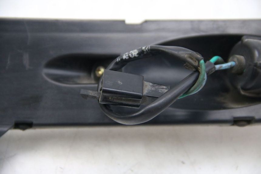 photo de PRAWY TYLNY KIERUNKOWSKAZ ECCITY ARTELEC 670 1 (2013 - 2017) - Stan powierzchni