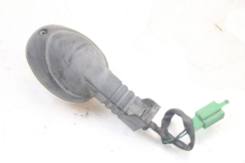 photo de PRAWY TYLNY KIERUNKOWSKAZ MBK BOOSTER SPIRIT 50 (2004 - 2017) - Zbliżenie techniczne