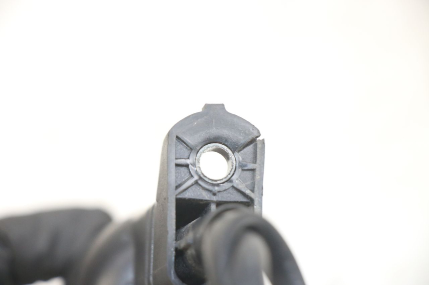 photo de PRAWY TYLNY KIERUNKOWSKAZ YAMAHA BW'S BWS 125 (2010 - 2013) - Szczegół części