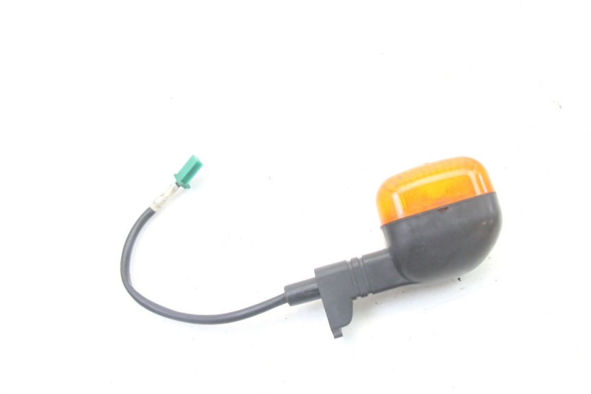 photo de PRAWY TYLNY KIERUNKOWSKAZ YAMAHA BW'S BWS 125 (2010 - 2013) - Inny kąt widzenia