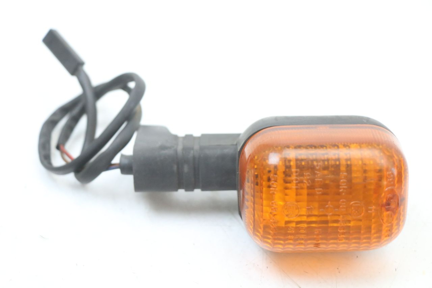 photo de PRAWY TYLNY KIERUNKOWSKAZ BMW C1 125 (2000 - 2003) - Widok główny