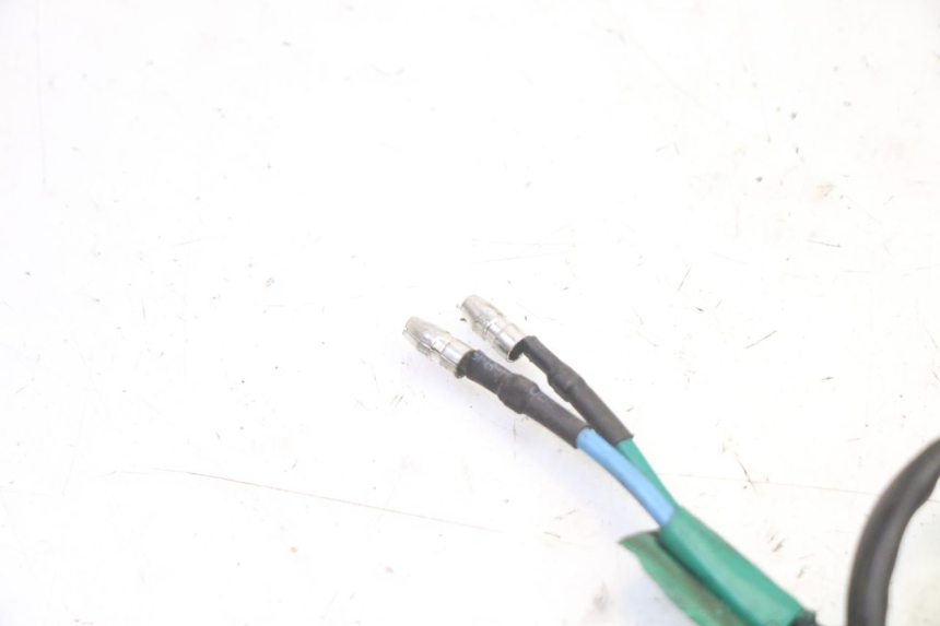 photo de KIERUNKOWSKAZ TYLNY PRAWY ORCAL CAVARO 4T 50 (2019 - 2023) - Zbliżenie techniczne