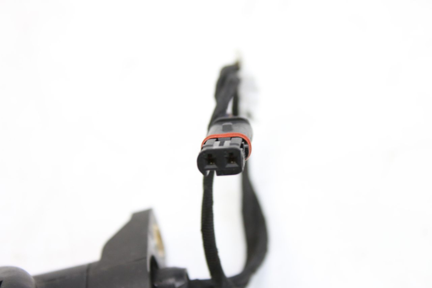 photo de PRAWY TYLNY KIERUNKOWSKAZ BMW F GS K81 850 (2018 - 2023) - Zbliżenie techniczne