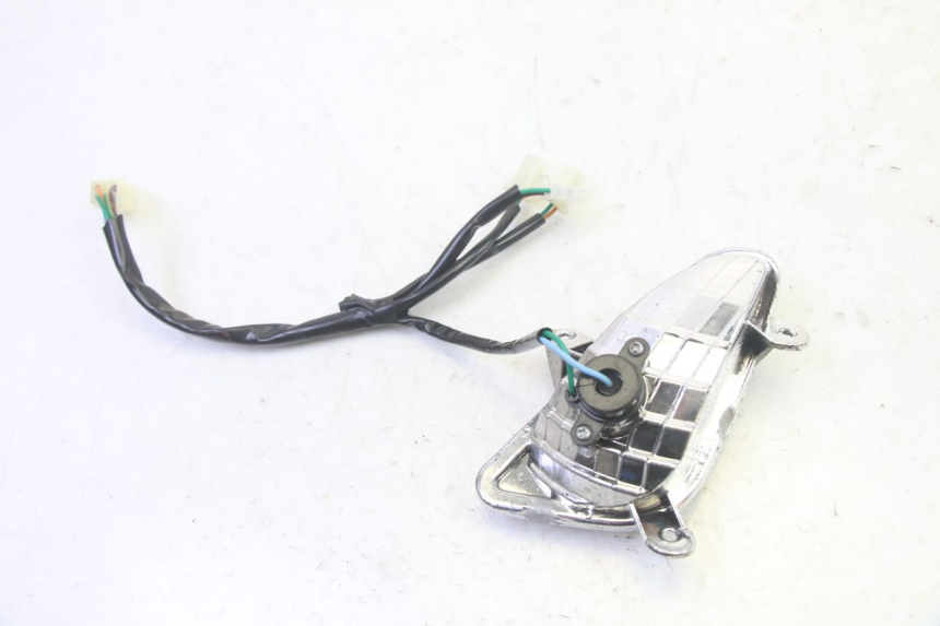 photo de PRAWY TYLNY KIERUNKOWSKAZ BTC FELICE SPORT 50 - Zbliżenie techniczne