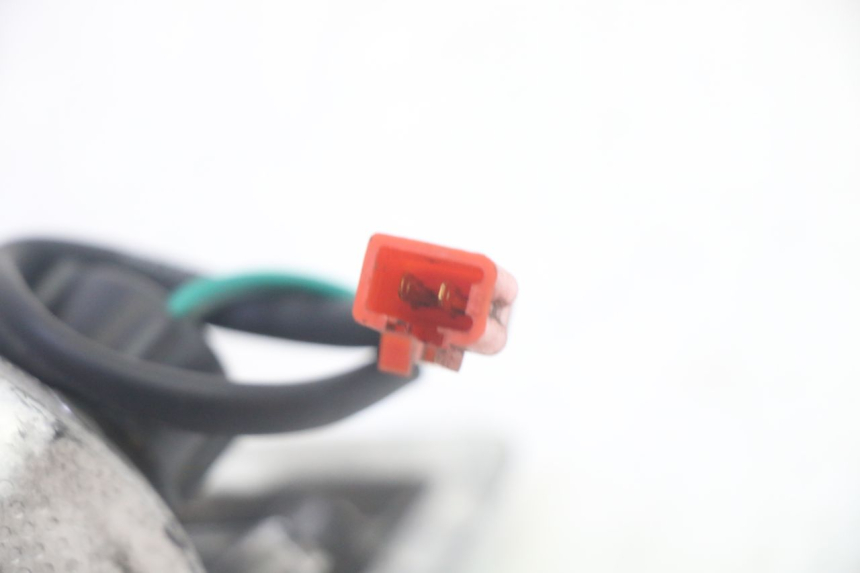 photo de PRAWY TYLNY KIERUNKOWSKAZ SYM FIDDLE 3 III 125 (2014 - 2020) - Punkty mocowania