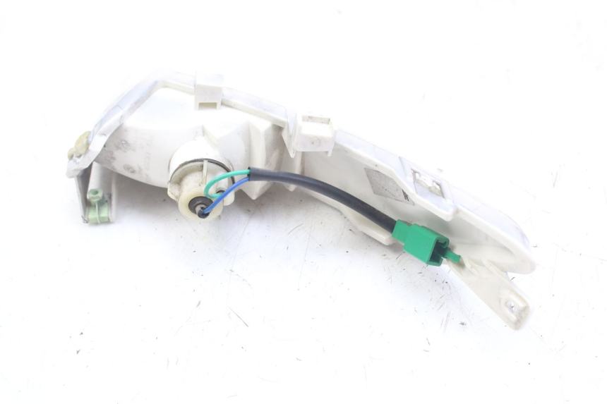 photo de PRAWY TYLNY KIERUNKOWSKAZ PEUGEOT GEOPOLIS RS 125 (2007 - 2009) - Szczegół części