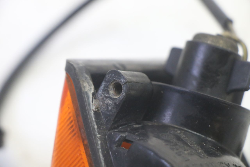 photo de PRAWY TYLNY KIERUNKOWSKAZ KAWASAKI GPX R WARBIRD 600 (1988 - 1993) - Widok ogólny