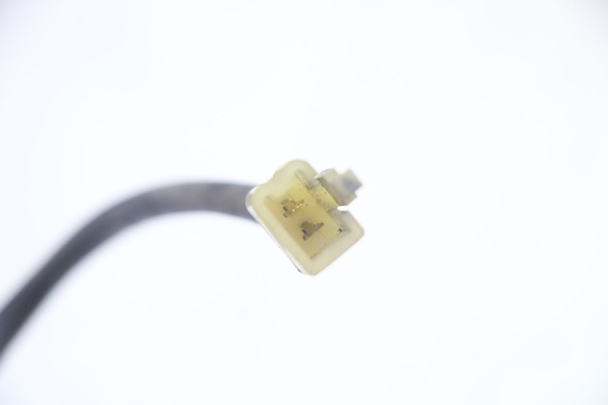 photo de KIERUNKOWSKAZ TYLNY PRAWY KAWASAKI GPZ RX 1000 (1986 - 1988) - Zbliżenie techniczne