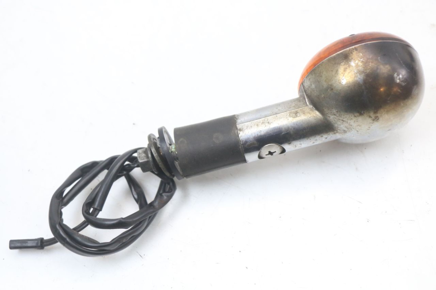 photo de PRAWY TYLNY KIERUNKOWSKAZ SUZUKI GZ MARAUDER 125 (1998 - 2004) - Widok ogólny