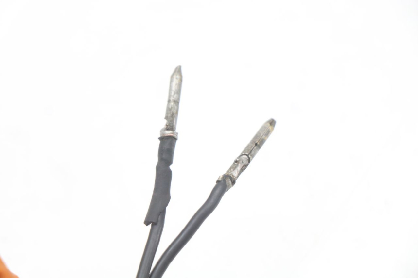 photo de PRAWY TYLNY KIERUNKOWSKAZ KAWASAKI KDX 125 (1990 - 1991) - Zbliżenie techniczne