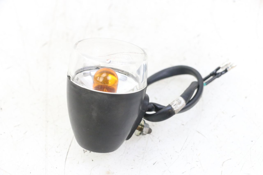 photo de Prawy tylny kierunkowskaz KYMCO AGILITY 4T 50 (2018 - 2022) - Zoom stanu zużycia