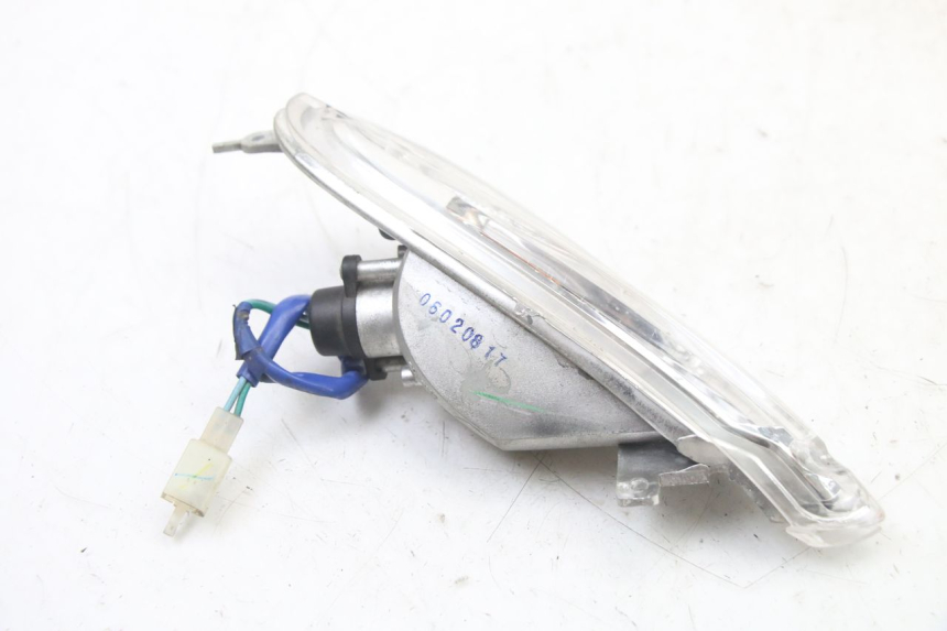 photo de PRAWY TYLNY KIERUNKOWSKAZ KYMCO GRAND DINK 125 (2008 - 2014) - Zoom stanu zużycia