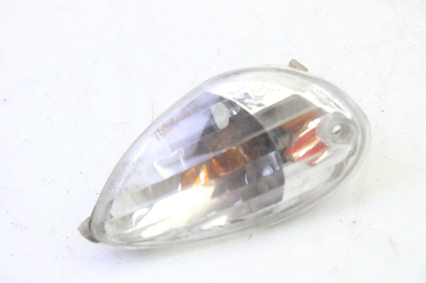 photo de PRAWY TYLNY KIERUNKOWSKAZ PIAGGIO LIBERTY 125 (1998 - 2008) - Widok główny