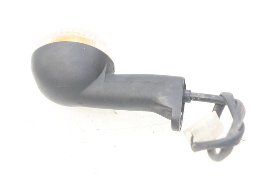 photo de Prawy tylny kierunkowskaz PEUGEOT LUDIX 50 (2008 - 2017) - Zbliżenie techniczne