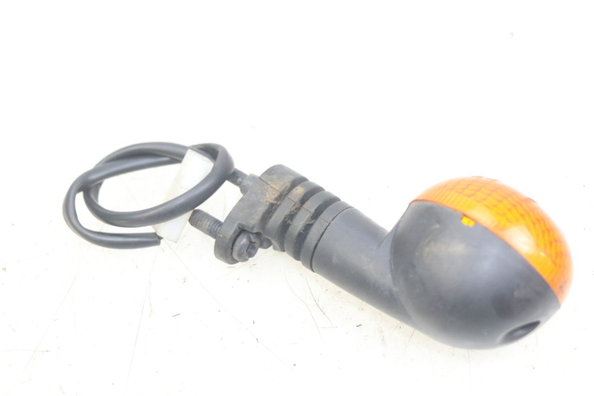 photo de PRAWY TYLNY KIERUNKOWSKAZ PEUGEOT LUDIX 50 (2005 - 2007) - Zoom stanu zużycia