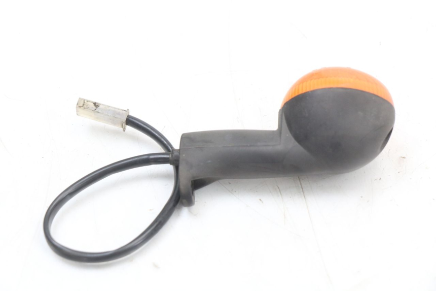 photo de PRAWY TYLNY KIERUNKOWSKAZ PEUGEOT LUDIX 50 (2005 - 2007) - Zbliżenie techniczne