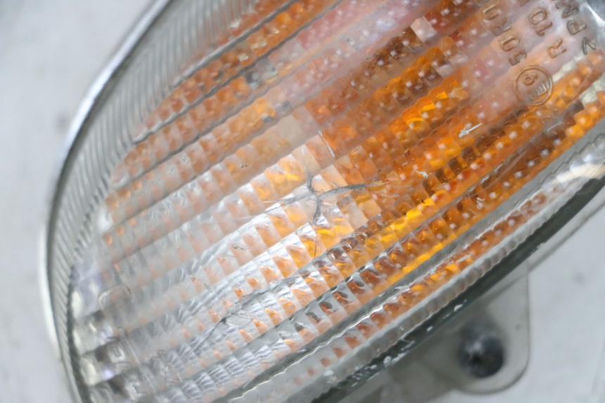 photo de PRAWY TYLNY KIERUNKOWSKAZ YAMAHA NEO'S NEOS 2T 50 (1998 - 2007) - Punkty mocowania