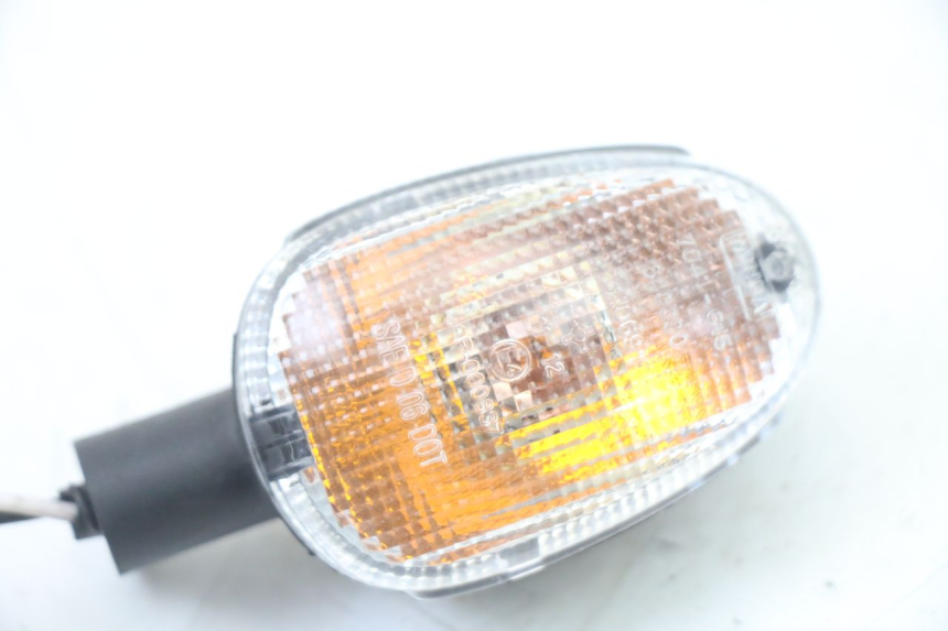 photo de PRAWY TYLNY KIERUNKOWSKAZ PIAGGIO NRG POWER PUREJET 50 (2018 - 2021) - Szczegół części