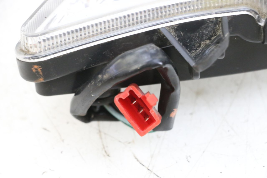 photo de KIERUNKOWSKAZ TYLNY PRAWY JM MOTORS OLDIES GT 4T 50 (2018 - 2025) - Szczegół części