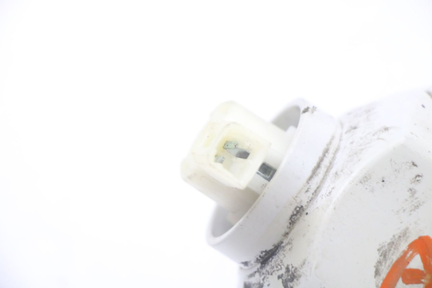 photo de PRAWY TYLNY KIERUNKOWSKAZ PIAGGIO VESPA GRANTURISMO 125 (2003 - 2007) - Stan powierzchni