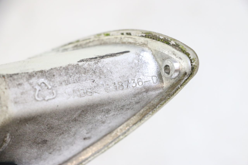 photo de PRAWY TYLNY KIERUNKOWSKAZ PIAGGIO VESPA LX 150 (2005 - 2013) - Szczegół części