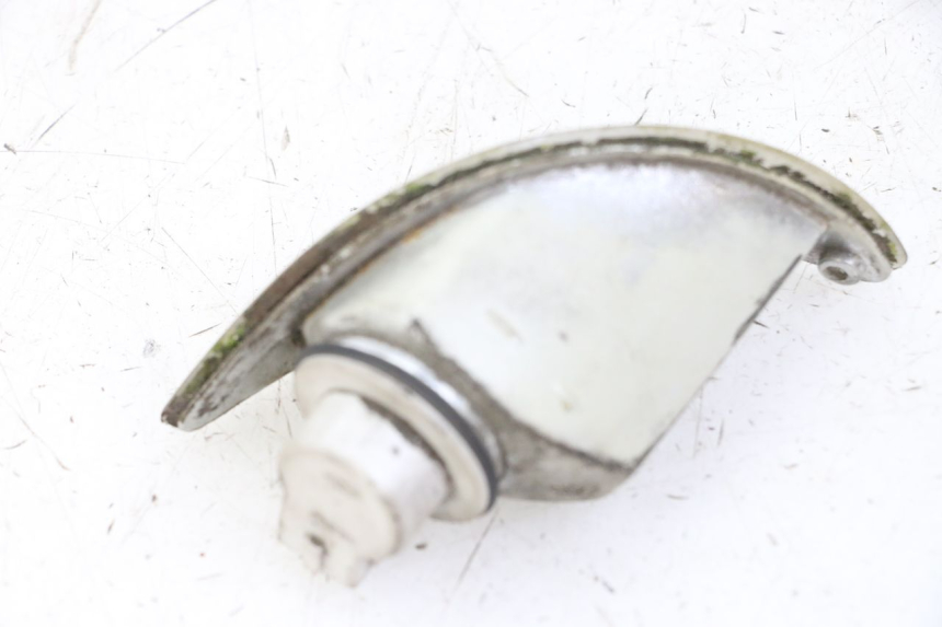 photo de PRAWY TYLNY KIERUNKOWSKAZ PIAGGIO VESPA LX 150 (2005 - 2013) - Punkty mocowania