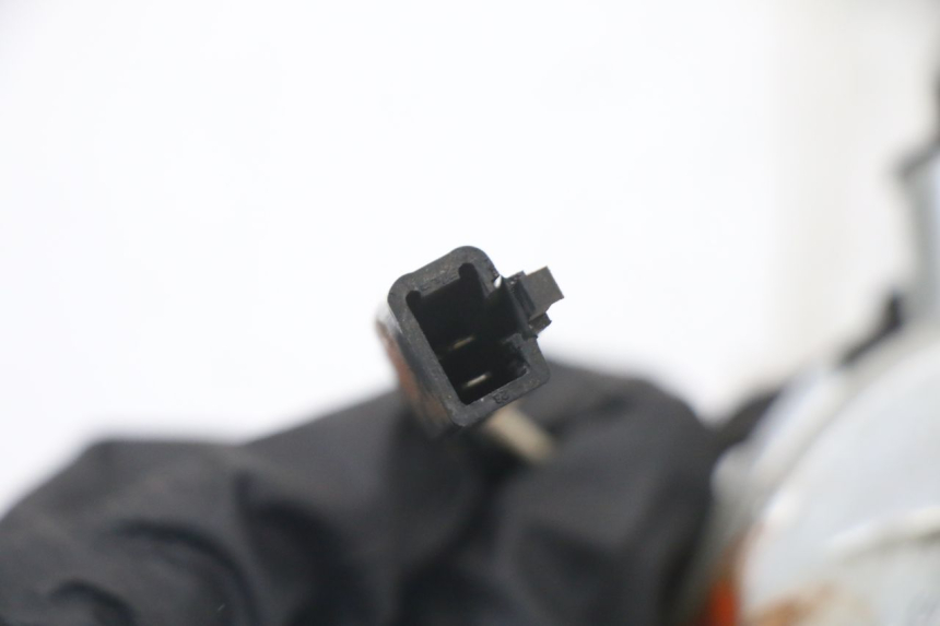 photo de Prawy tylny kierunkowskaz PIAGGIO ZIP 2T 50 (2009 - 2019) - Punkty mocowania