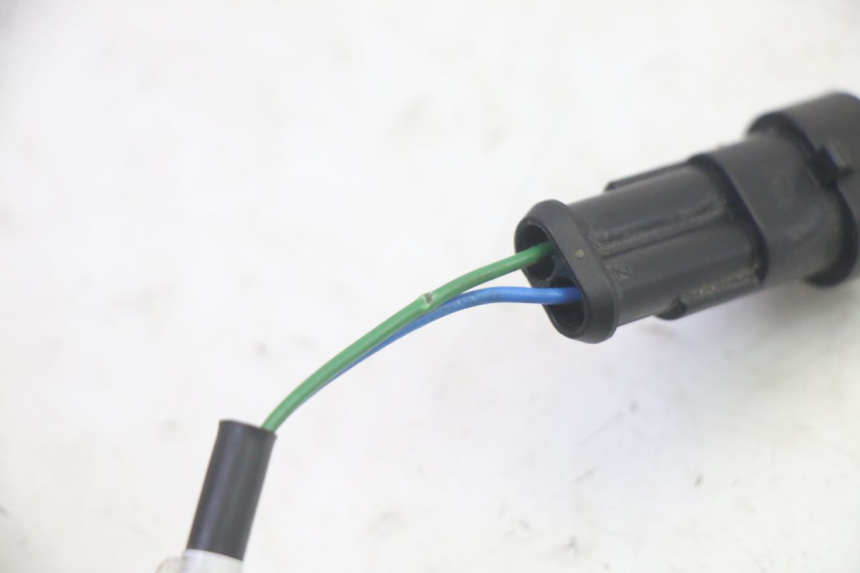 photo de PRAWY TYLNY KIERUNKOWSKAZ LIGIER PULSE 3 1 (2014 - 2020) - Zbliżenie techniczne