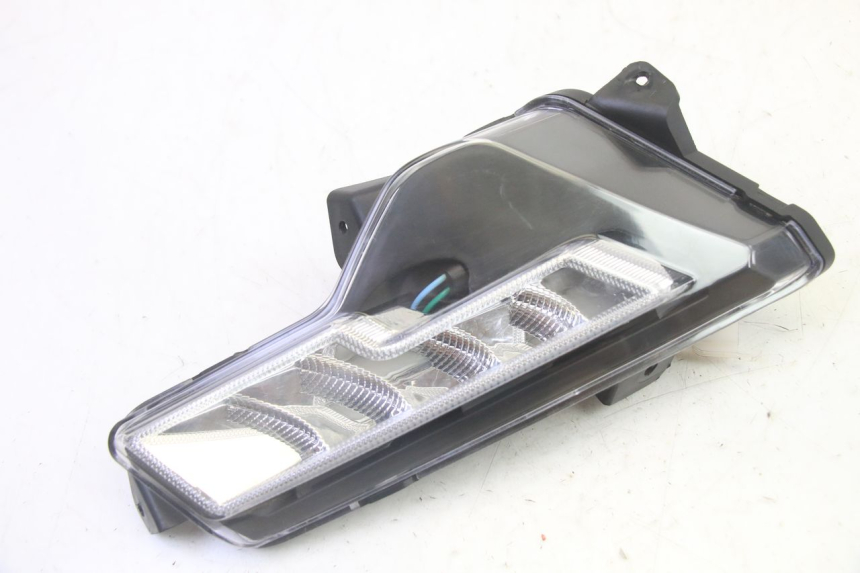 photo de PRAWY TYLNY KIERUNKOWSKAZ EFUN PUSA 1 - Widok główny