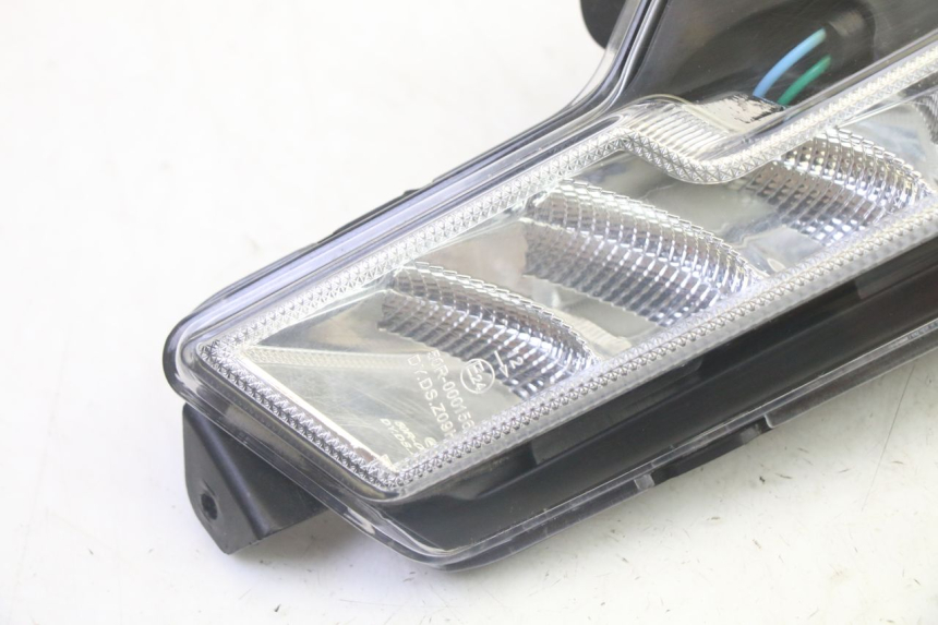 photo de PRAWY TYLNY KIERUNKOWSKAZ EFUN PUSA 1 - Szczegół części