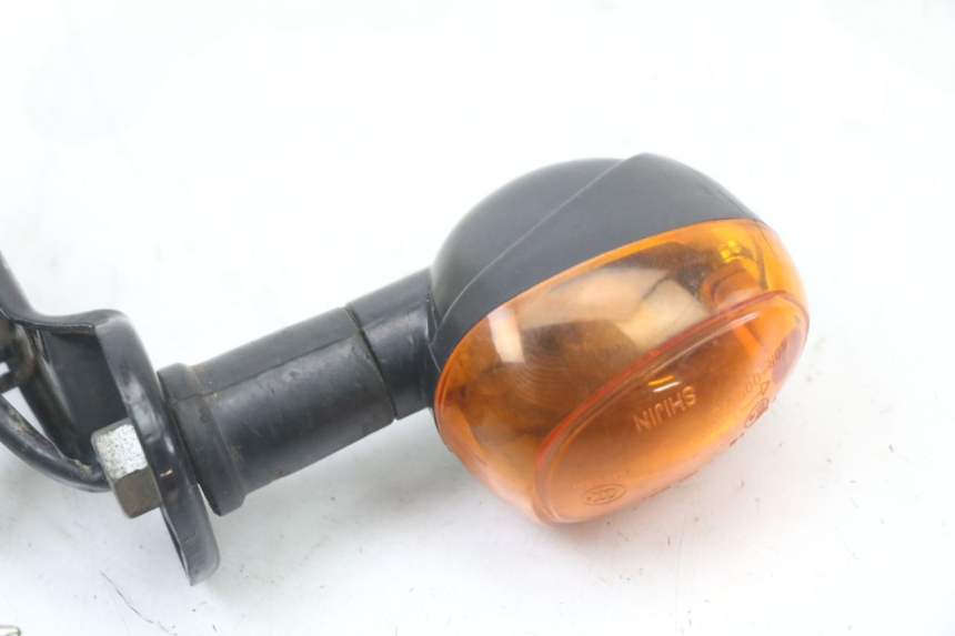 photo de PRAWY TYLNY KIERUNKOWSKAZ REGAL RAPTOR SPYDER 125 (2010 - 2018) - Szczegół części