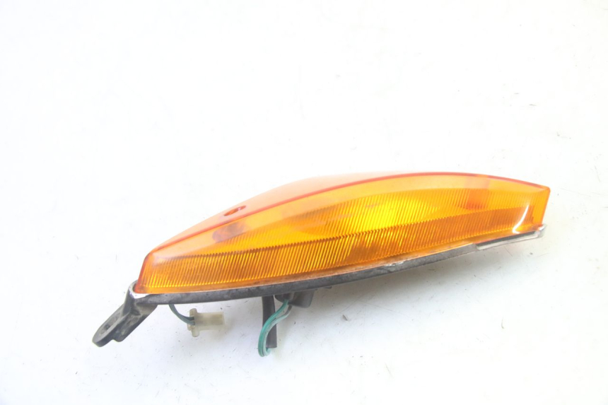 photo de PRAWY TYLNY KIERUNKOWSKAZ DAELIM S1 125 (2007 - 2016) - Zoom stanu zużycia