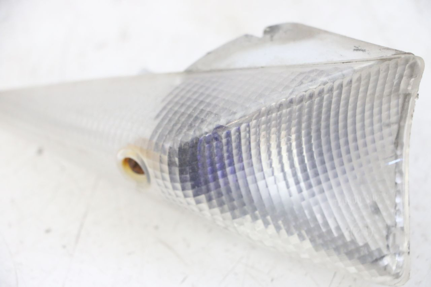 photo de PRAWY TYLNY KIERUNKOWSKAZ PEUGEOT SPEEDFIGHT 2 LC 50 (2000 - 2009) - Szczegół części