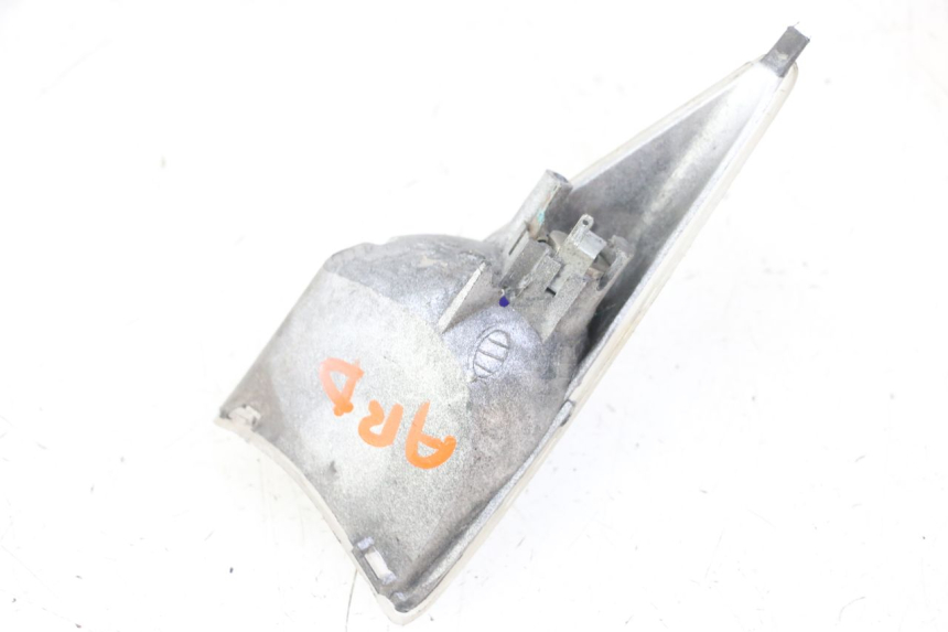 photo de PRAWY TYLNY KIERUNKOWSKAZ PEUGEOT SPEEDFIGHT 2 LC 50 (2000 - 2009) - Widok ogólny